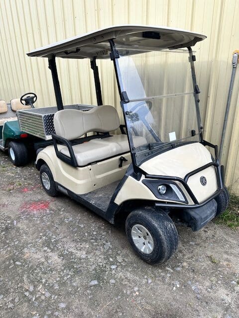 2019 Yamaha Carb Gas utility box